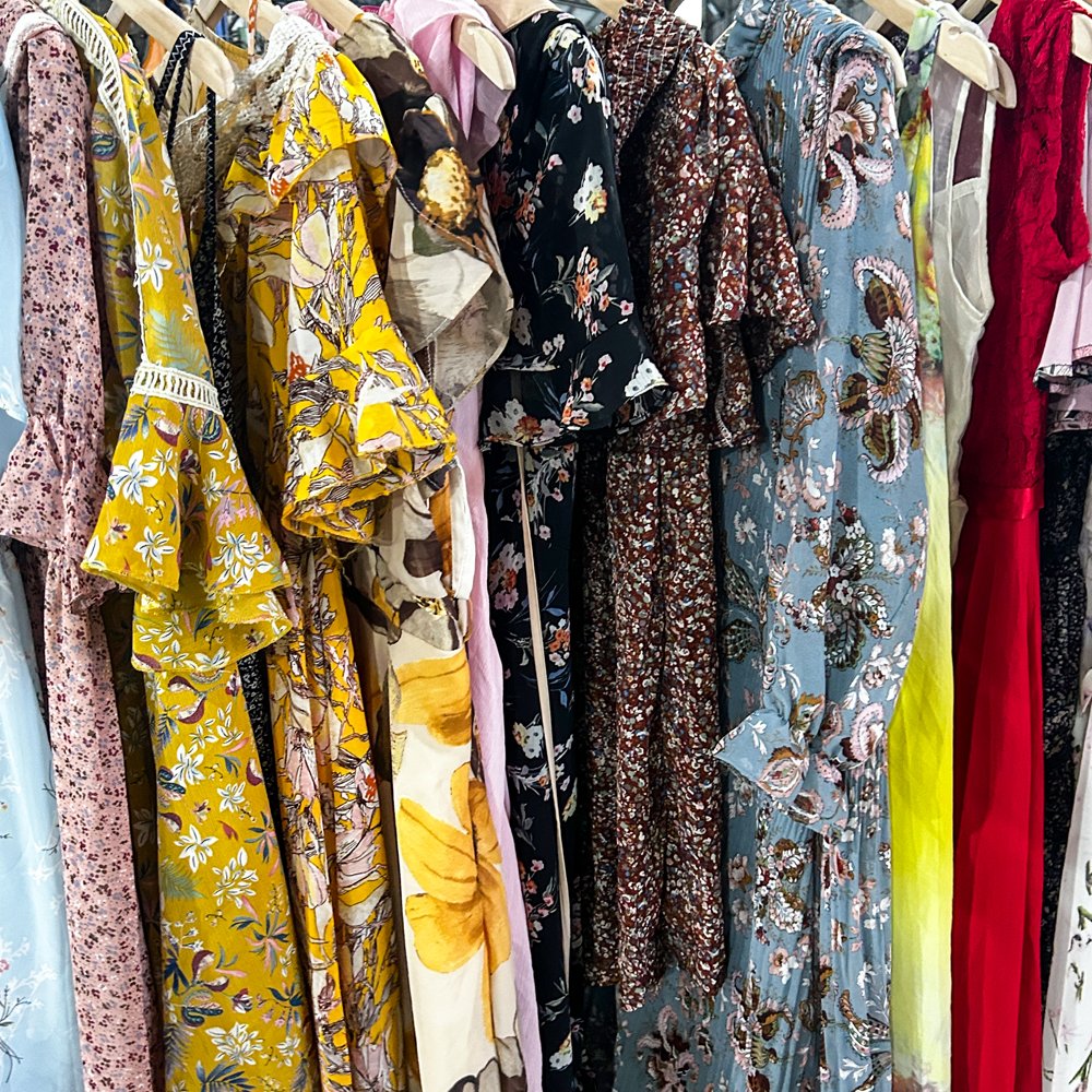 High Quality Used Lady's Silk Dress Long and Short Mixed Assorted Vintage Summer Clothes Trendy Thrift Wholesale Bales