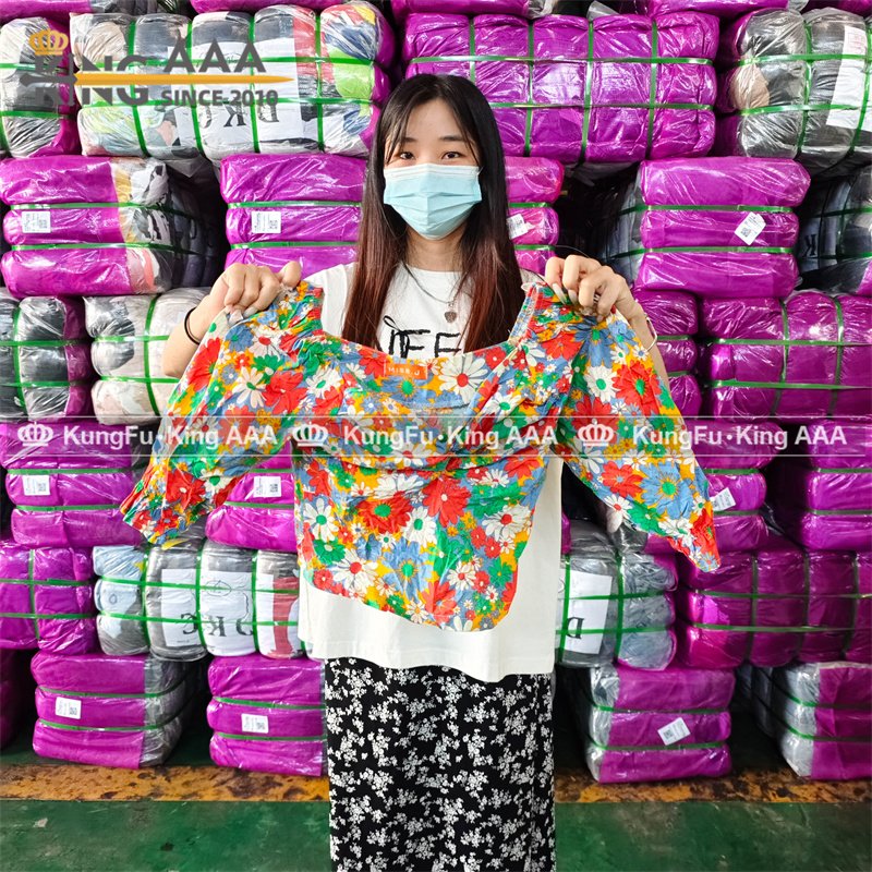 KINGAAA used blouse big size used clothes lots trade used clothing pound trade ukay ukay bales korean tee second hand clothes