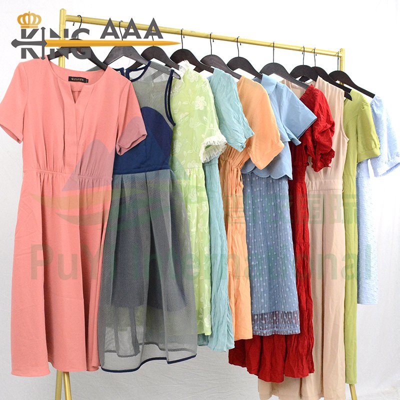Wholesale Women Used Clothes Cotton Casual Dresses Floral Print Ladies Summer Short Sleeve Second Hand Clothing Bales