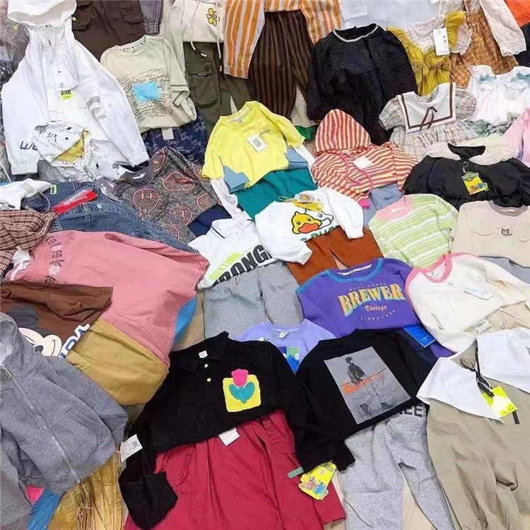 Wholesale Mixed Cheap Boutique Children Baby Clothes t shirt top coat dress skirt pants Kids Clothing Suppliers apparel stock