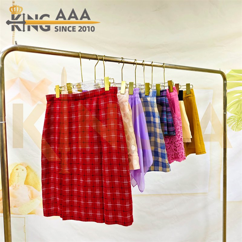 Wholesale Premium Ladies Mini Skirts Ladies Mini Mixed Used Second Hand Clothes Short Sexy Skirt Ukay Ukay Bales