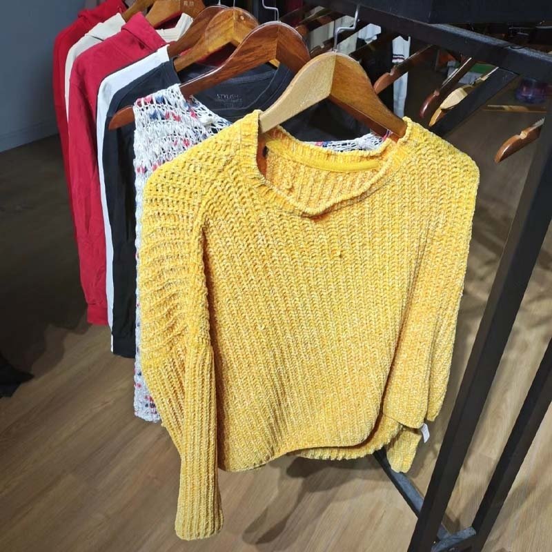 2023 fashionable used winter cotton clothes second-hand warm down jacket used clothing bales