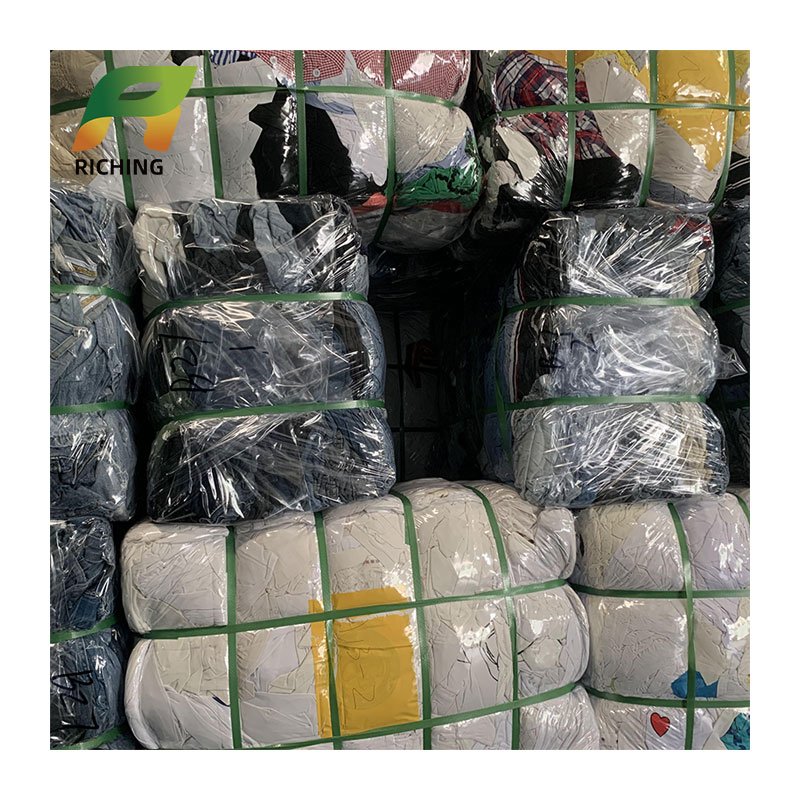 Sorting A Grade Crop Tops In Bales Uk Used Clothes Jeans Trousers For Men