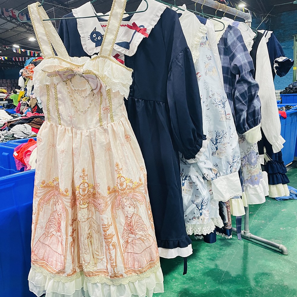 Wholesale bulk used Lolita high-quality and clean Lolita used women dress used clothes bales