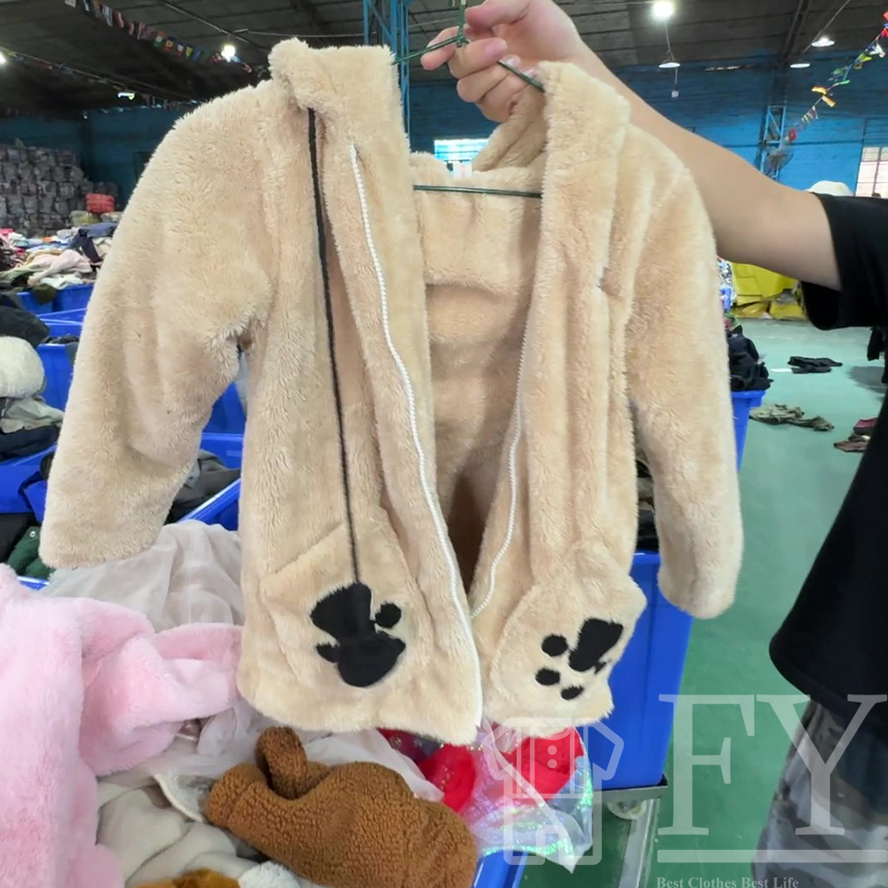 FengYang Used Clothes Winter Children Sweater Clothes Bales for Children boy girl Sort A Factory Outlet
