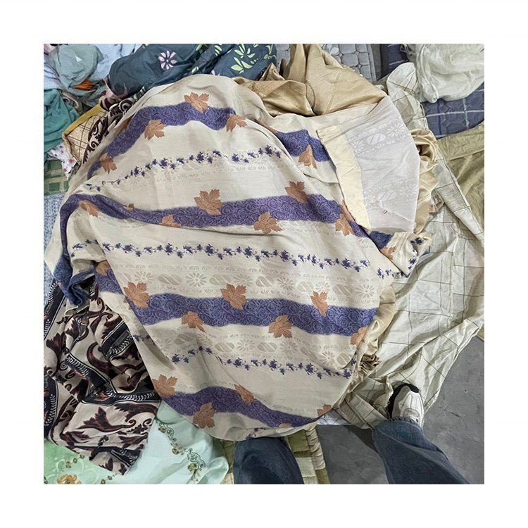 Stock of used clothes second hand cotton materials thrift preloved curtains in bales bulk