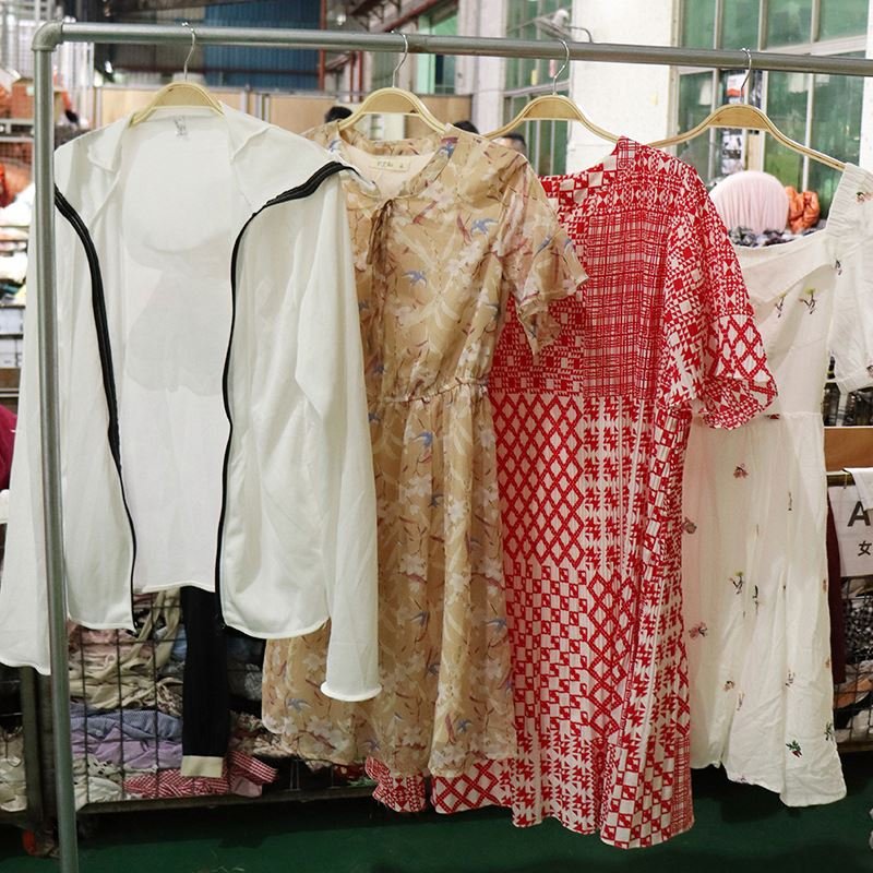 LOW MOQ wholesale Cheap womens clothes bulk clothing shipping shop wholesale clothing tops dress Used Clothes