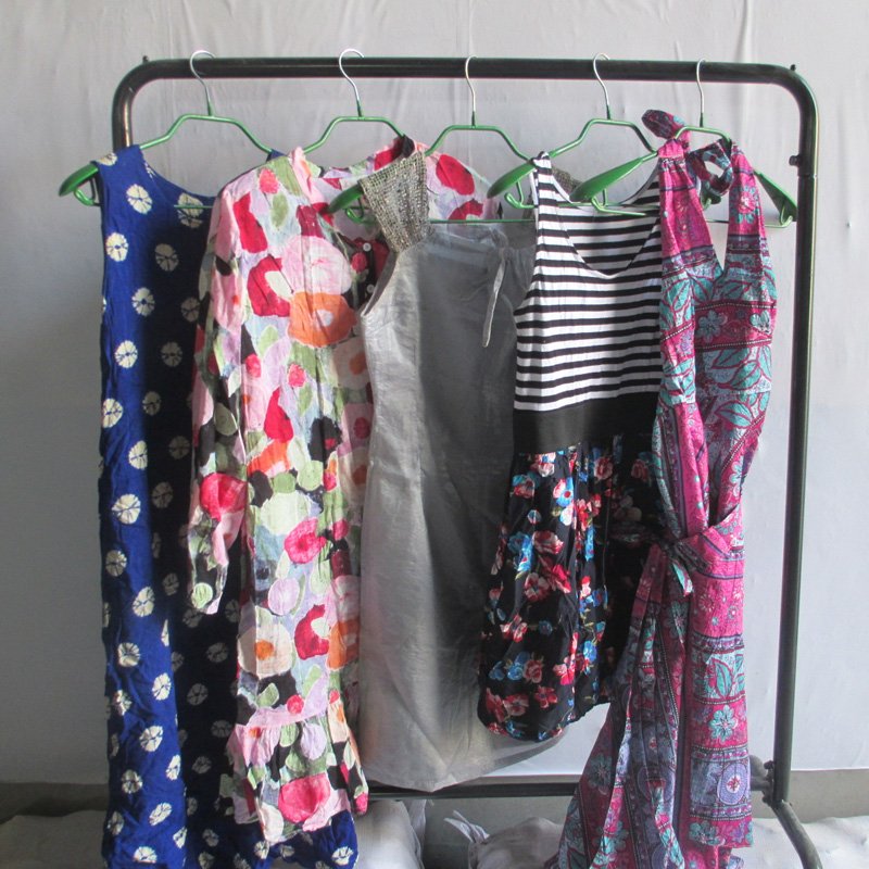 Wholesale clean fashion korea second hand clothes used clothing in china custom bales