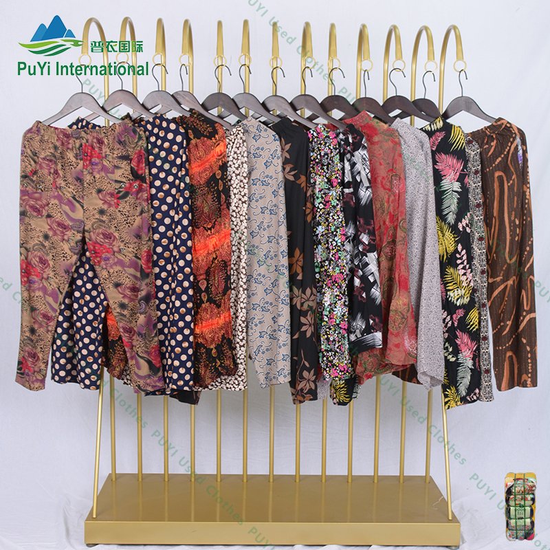 wholesale summer women elderly pants korean used clothes bales bulk second hand clothes for ladies