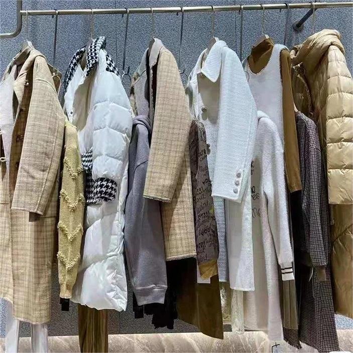 Stock Mixed Styles Women'S Low Price High Quality Autumn And Winter Used Clothing Bundle Wholesale Women'S Casual Dresses
