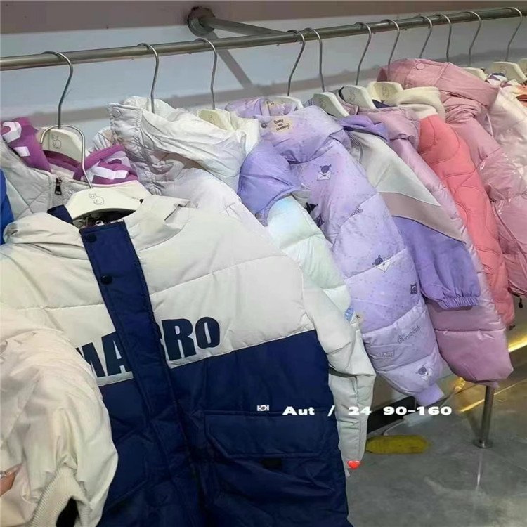 Unisex Thickened Warm Hooded Windbreaker Jacket for Children Winter Padded Kids Wear