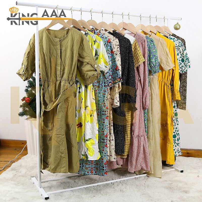 Wholesale Vintage Used Second Hand Clothes Bales Silk Ladies Dress Clothing Korean FashionLong Casual Female Dresses