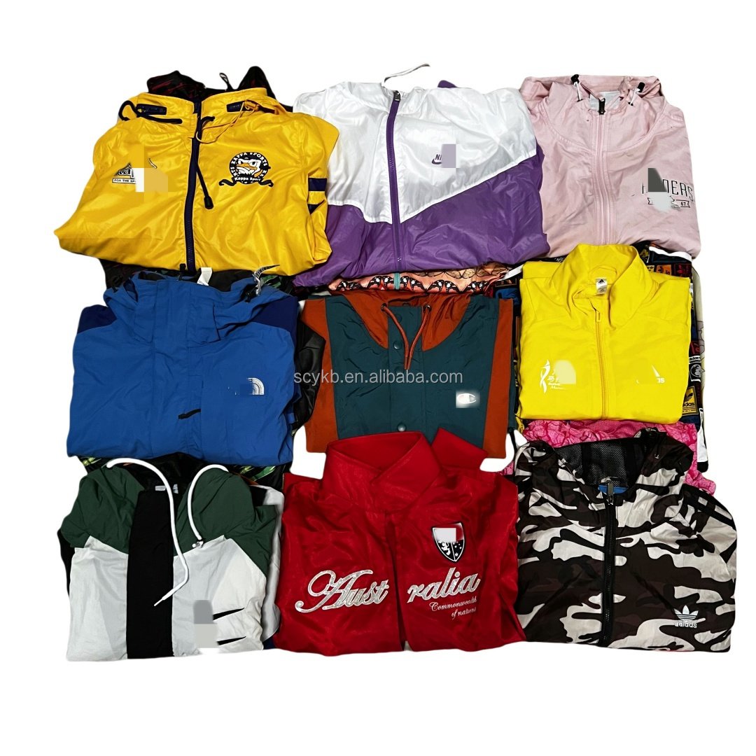 C02 thrift designer brand hoodie t shirt Used luxury branded clothes in bulk wholesale luxury 2nd hand clothing coat and t-shirt