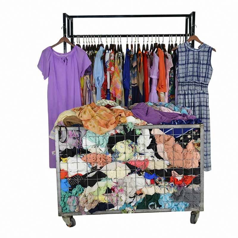 apparel stock used clothes Wholesale luxury brand tops skirts pants T Shirts women's export sources bales
