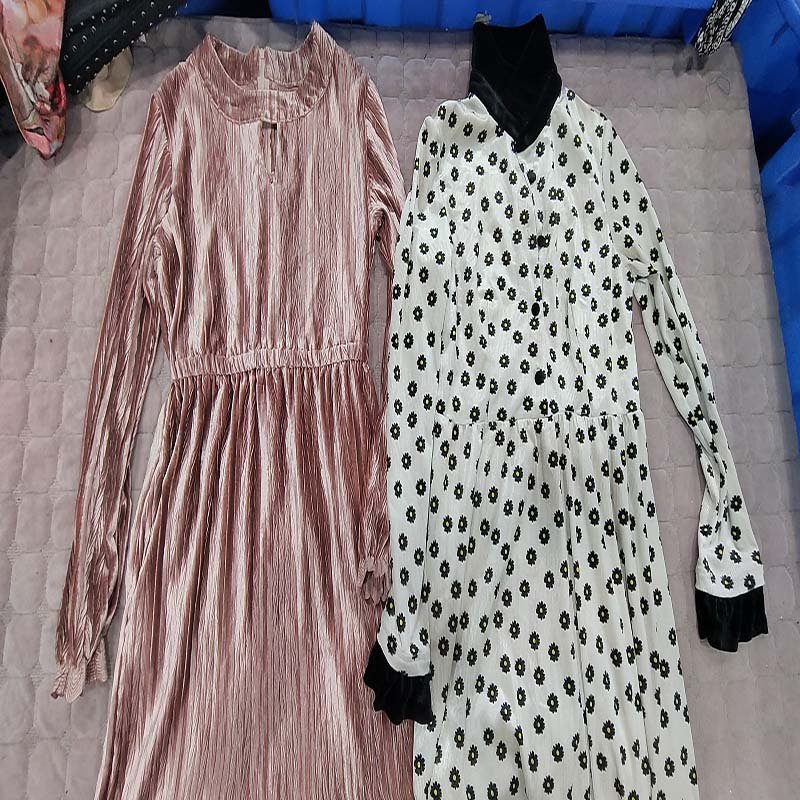 High quality factory direct used clothes bales cotton gold velvet dress for women