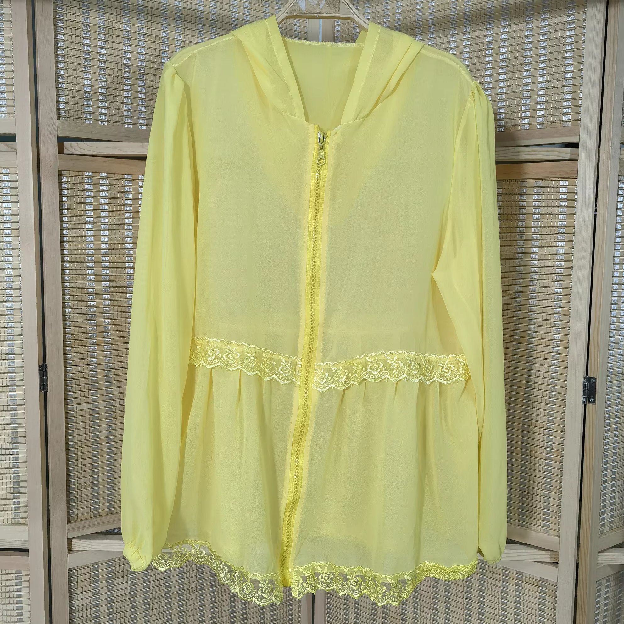 Wholesale Button Up Vintage Satin Blouse V Neck Used Silk Top Second Hand Clothes