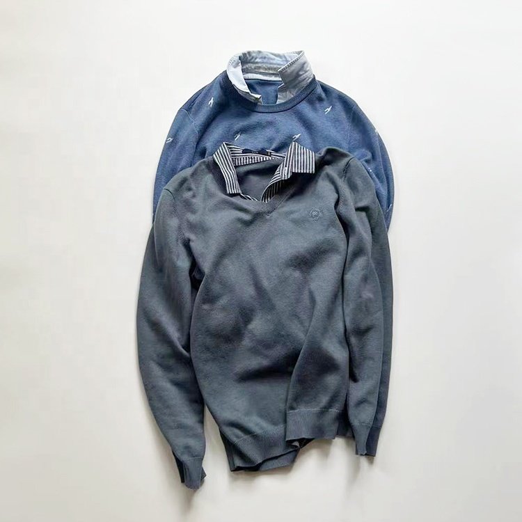 Factory sell bale sort mix winter down coat second hand men knitting shirt with neck original used clothing