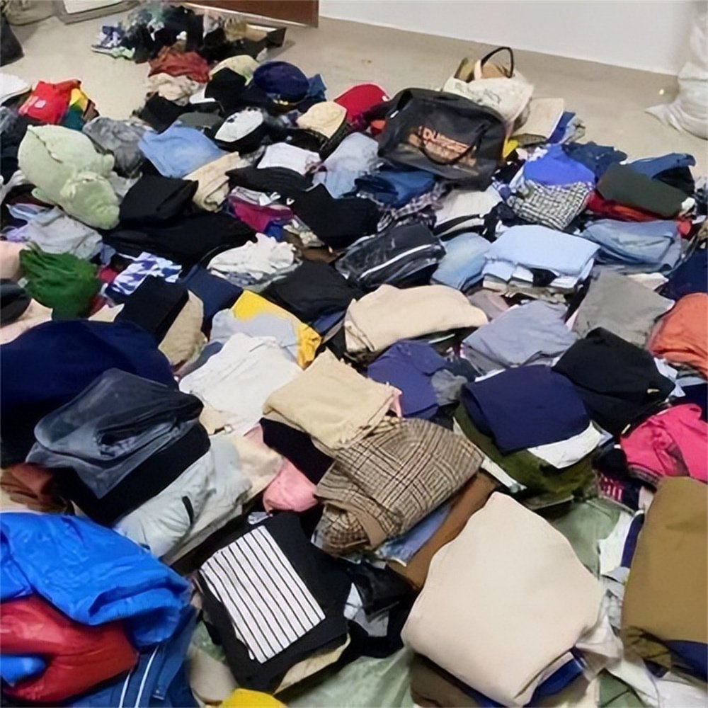 Factory Clearance Sale Leisure Mix Match Second-Hand Clothing Cheap Price Grade Quality Dress Wear Baled Quick Delivery