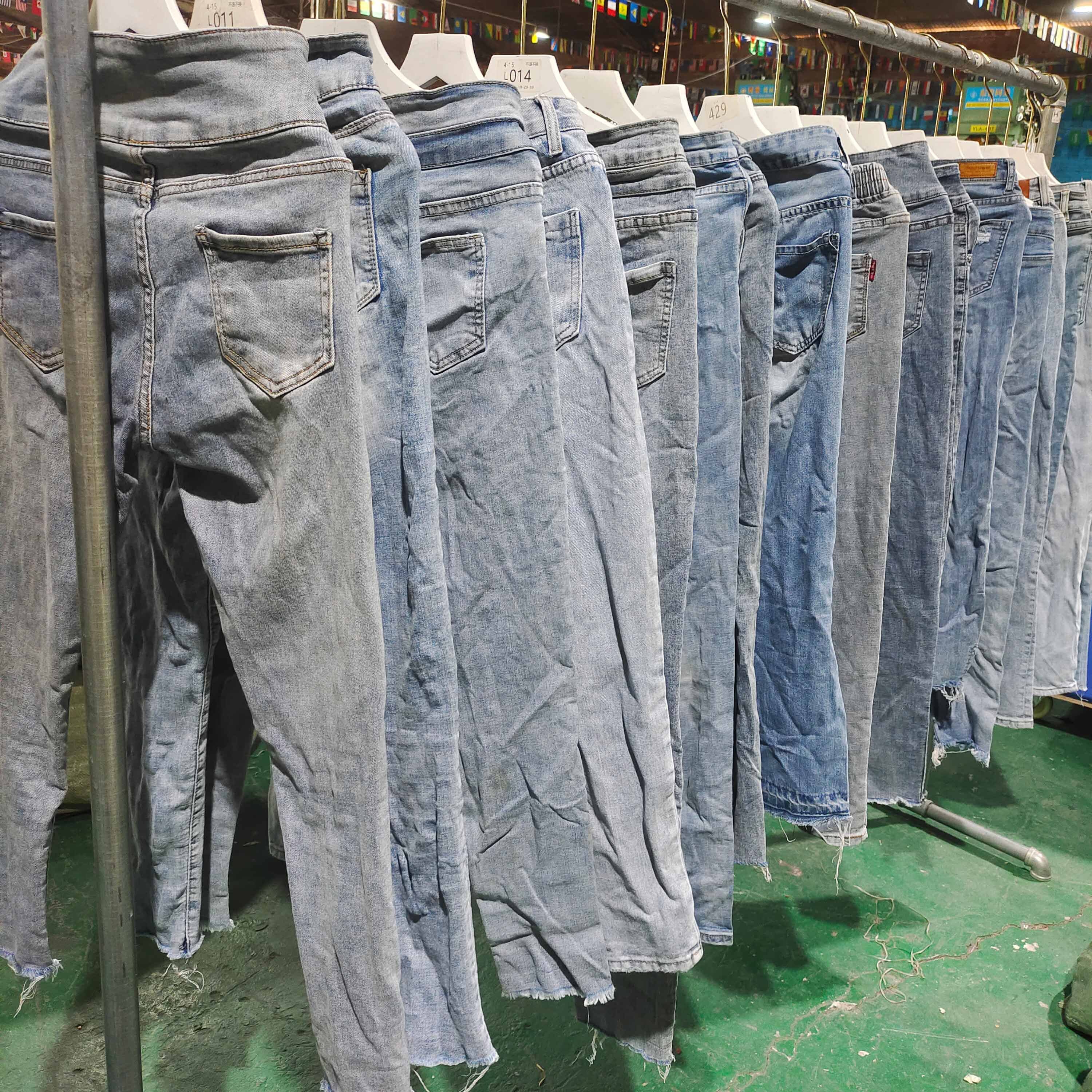 Cheap Wholesale Good Quality Second Hand Ladies Denim Used Jeans Stock Clothing White Jeans