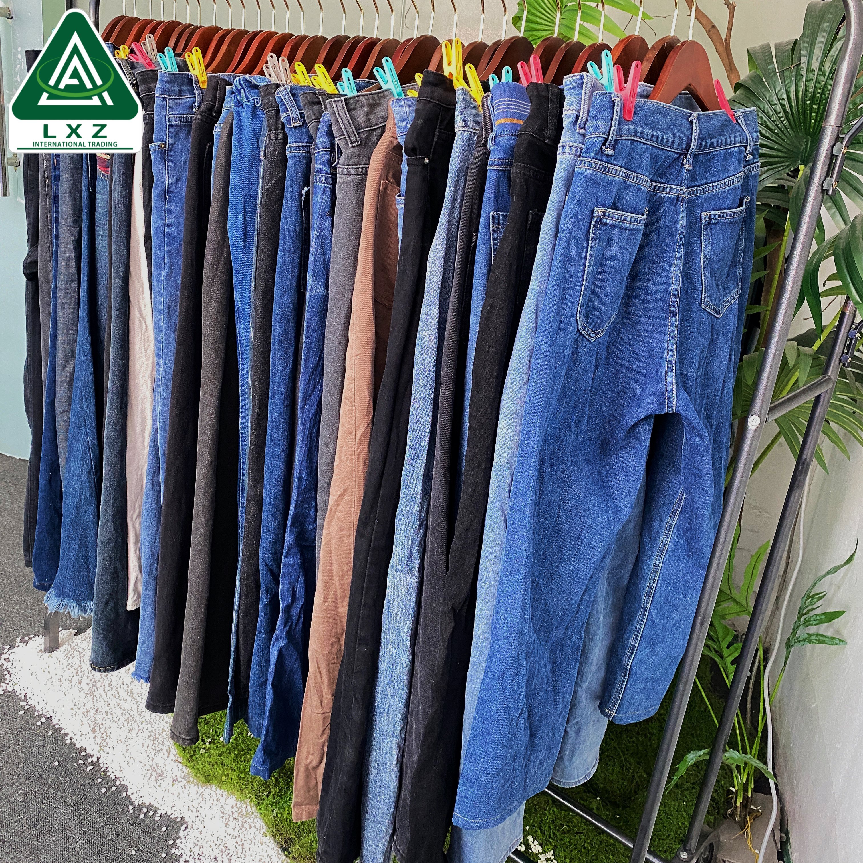 Square Jeans For Women Quality Used Jeans In Bale Used Clothes In Bulk Use Clothes Wholesale