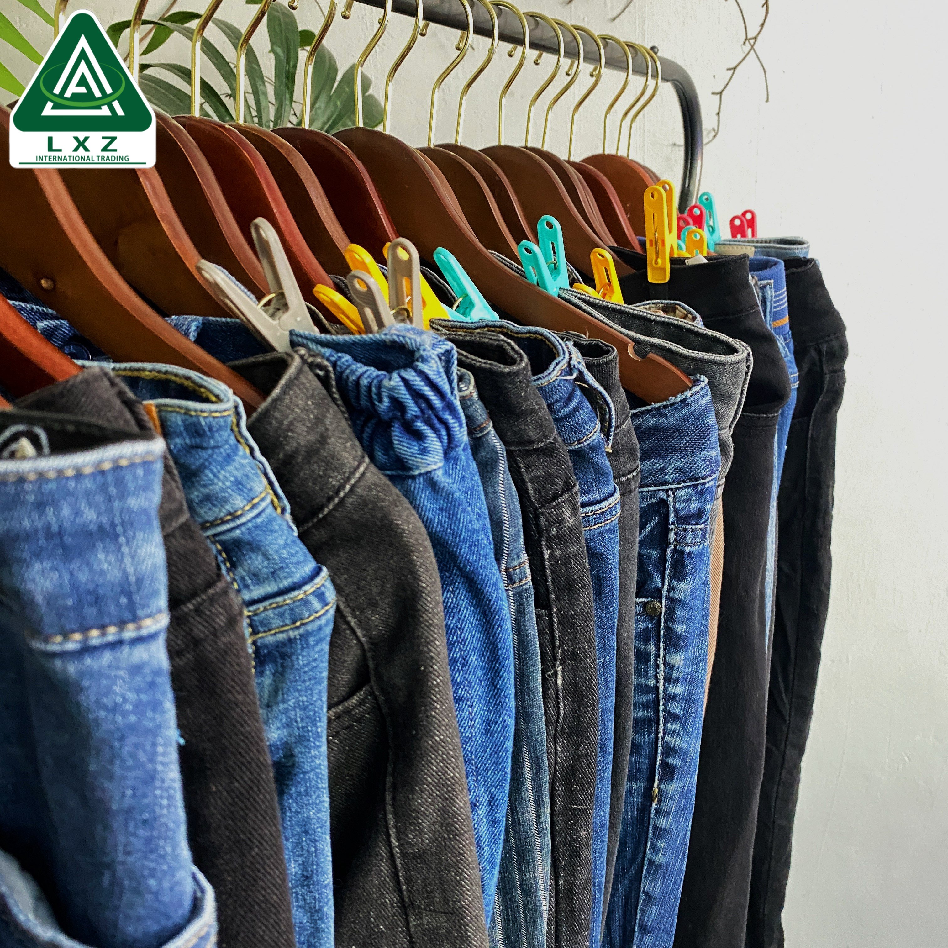 Square Jeans For Women Quality Used Jeans In Bale Used Clothes In Bulk Use Clothes Wholesale