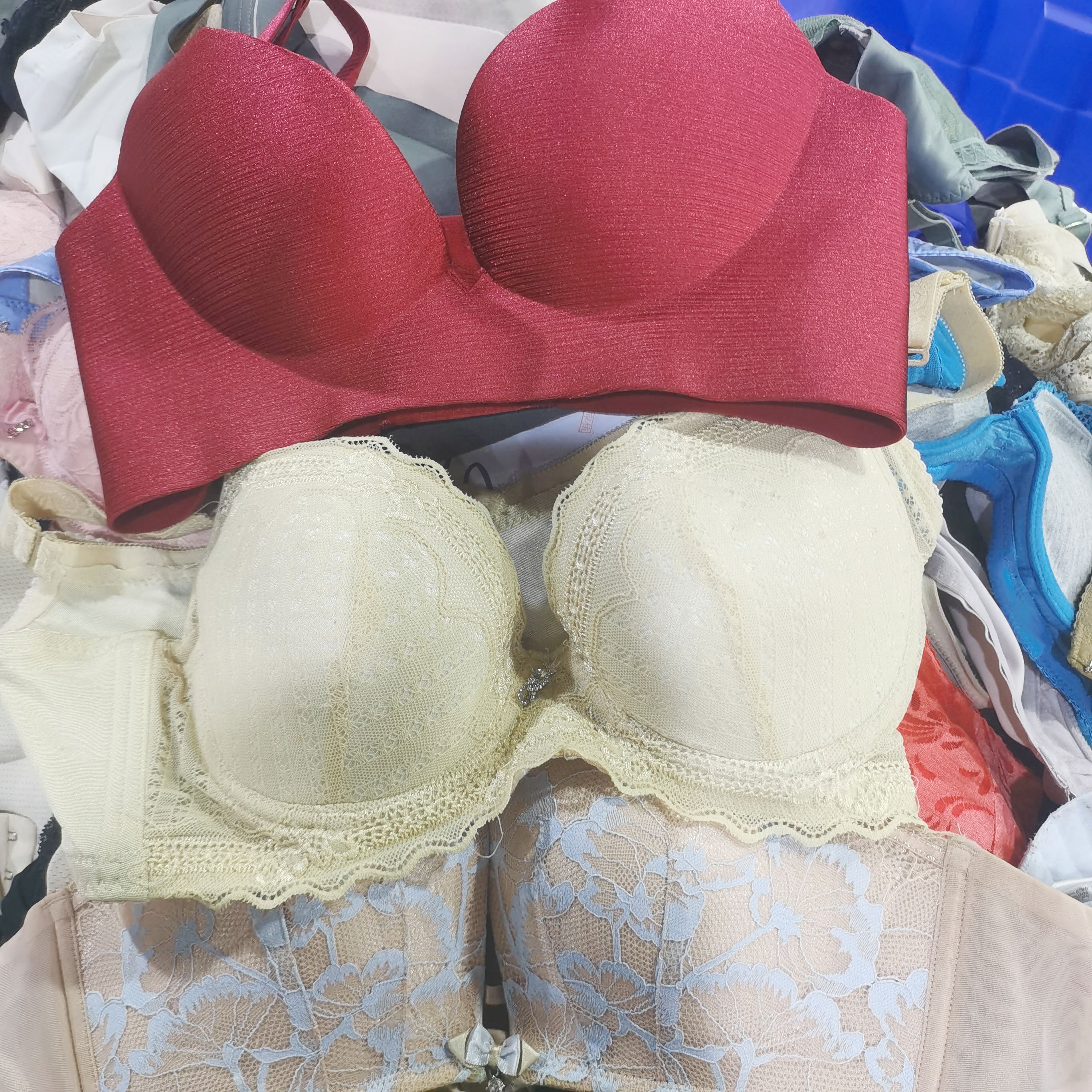 A grade women bra used clothing used underwear bulk second hand clothes bales bra for women