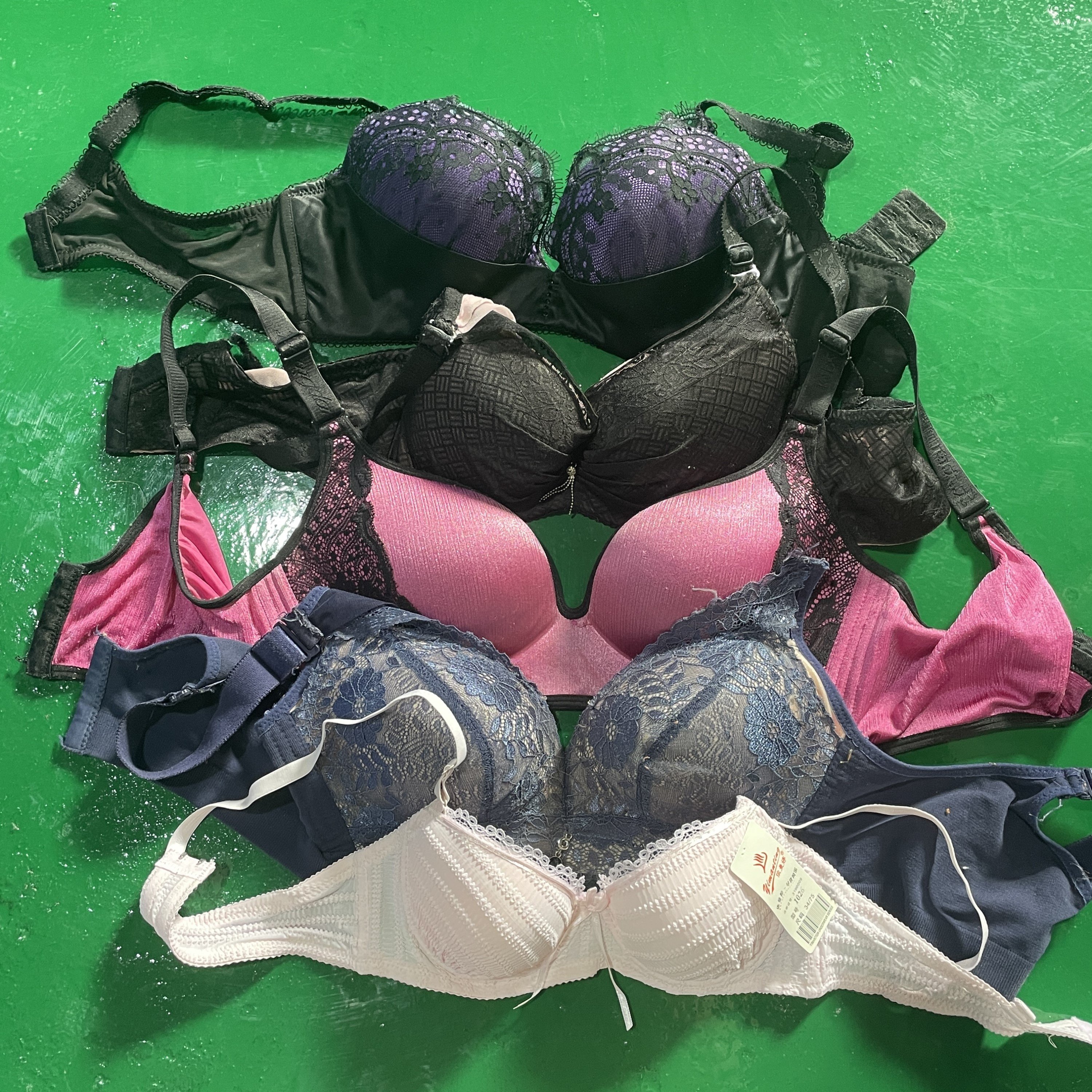 A grade women bra used clothing used underwear bulk second hand clothes bales bra for women