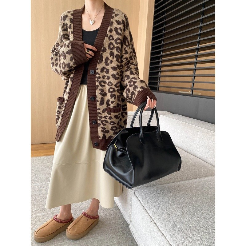 Loose V-neck leopard print temperament knitted cardigan 2024 autumn SN6333