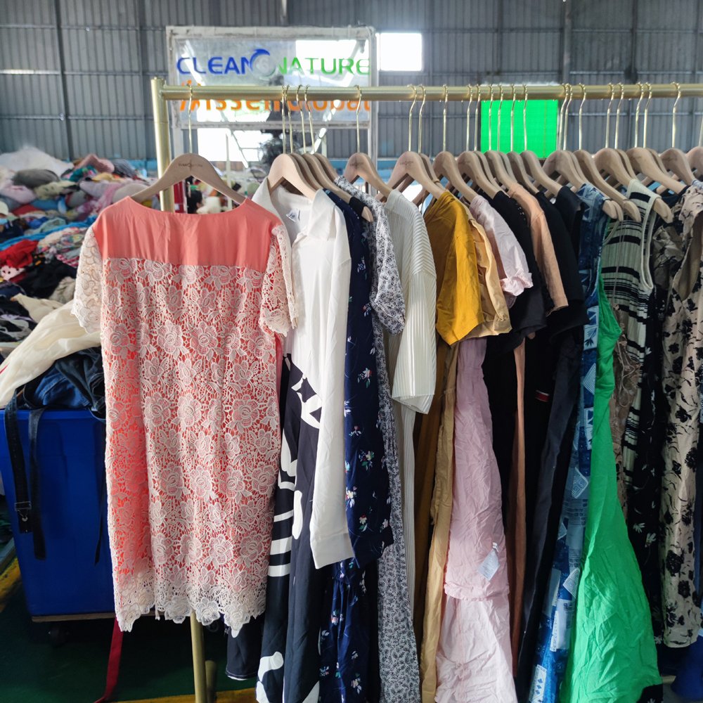 Wholesales Premium Mixed Vintage Floral Dress Ukay Ukay Used Clothing Bale 45kgs Cotton Long Dresses