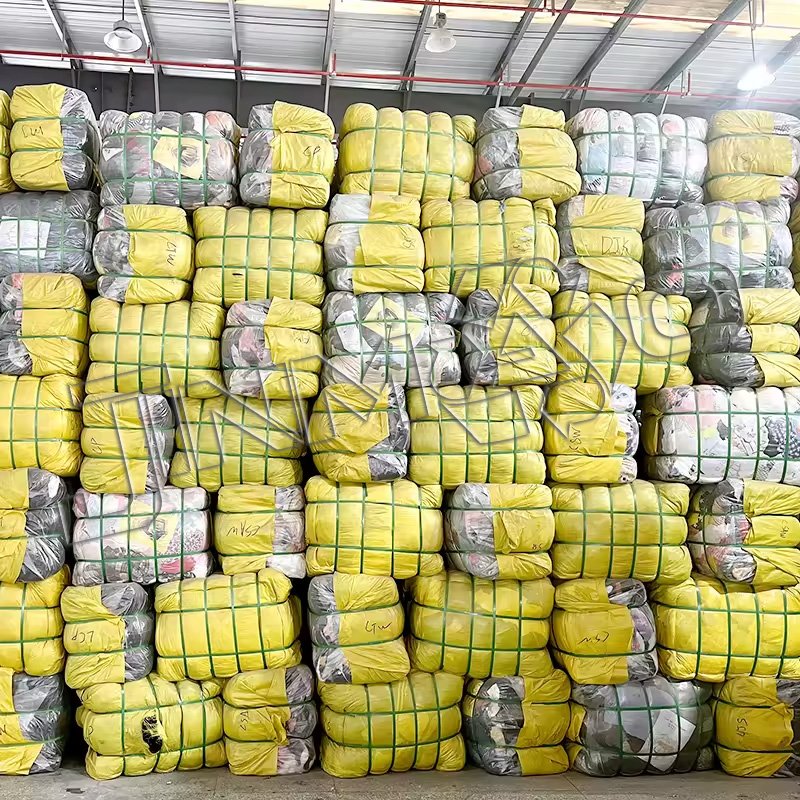 China manufacturer factory direct wholesale mixed ukay bales Grade B high neck sweater men used clothes