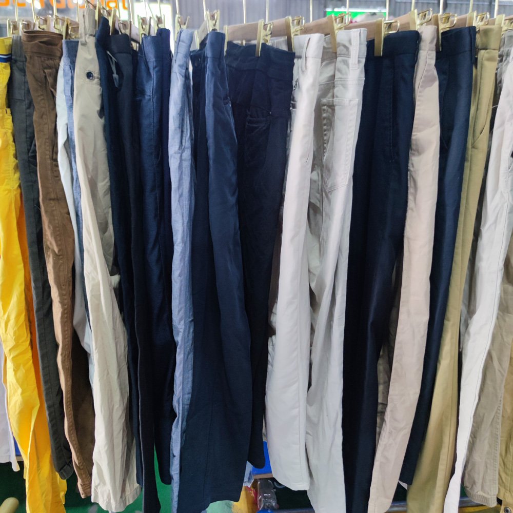 Used clothes wholesale package delivery includes all kinds of clothes men cotton pants stock bales men's trouser