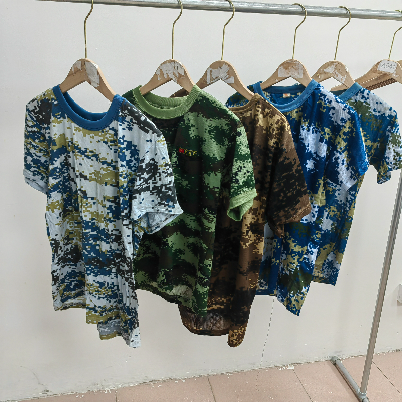 2023 Camouflage Cotton T-Shirt For Men Used camouflage short sleeves Oversized T-Shirt Second hand clothes bales