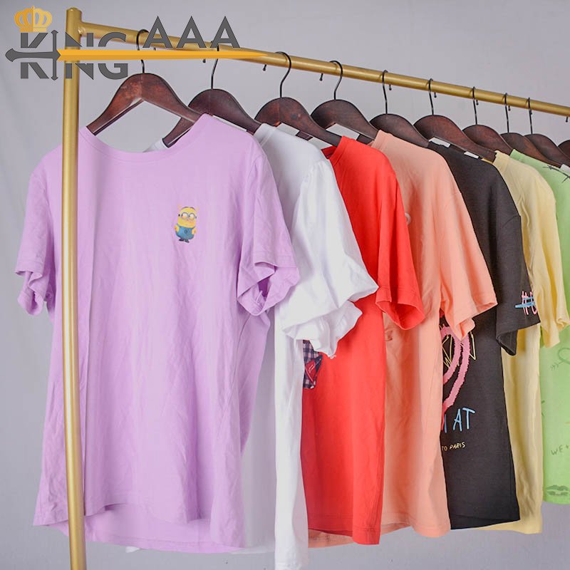 second hand preloved random women clothing in bales apparel good stock Used Clothes T-shirt women