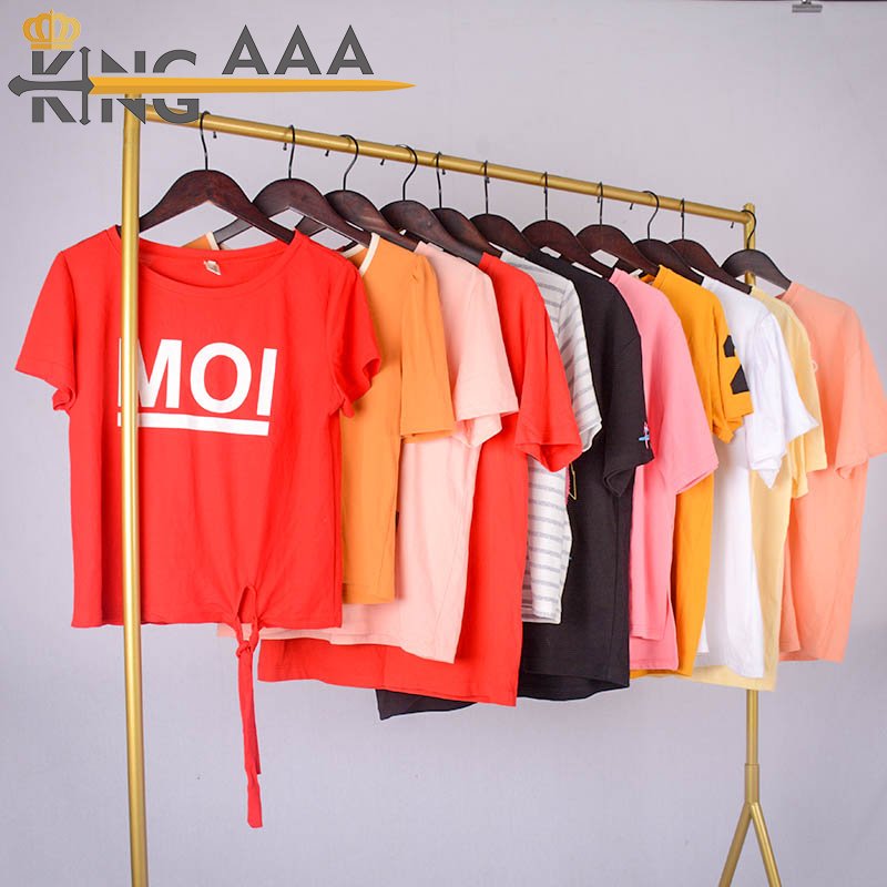 second hand preloved random women clothing in bales apparel good stock Used Clothes T-shirt women