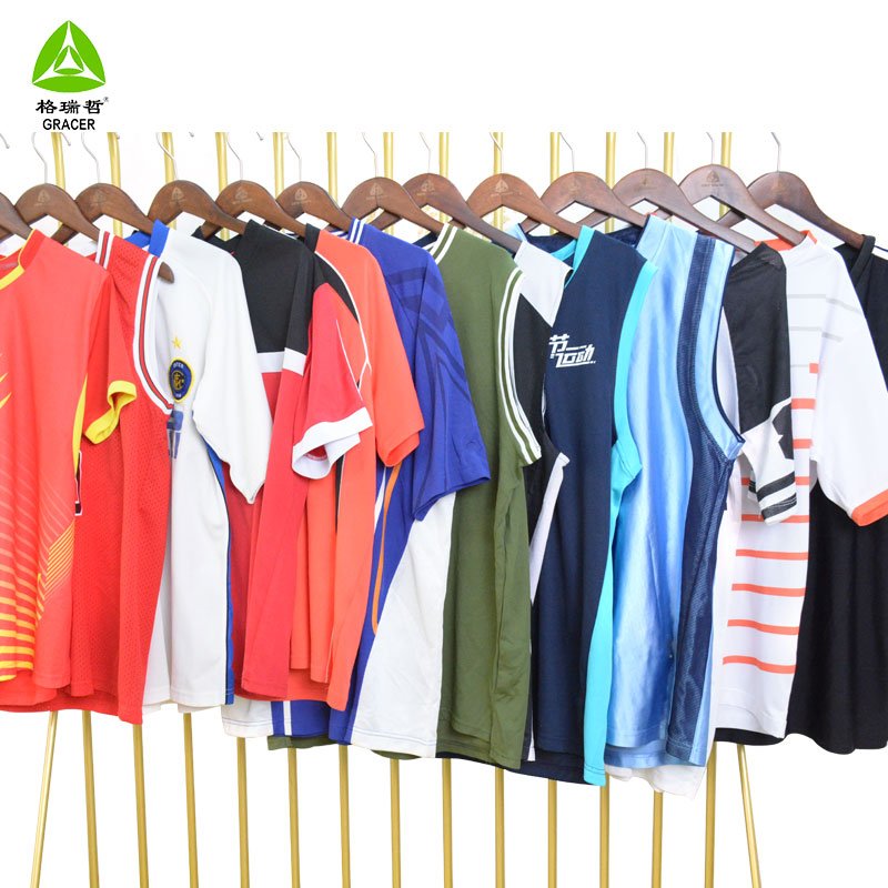 Wholesale Used Sportswear Soccer Jerseys Summer Short Sleeved Used Clothes Men Jersey Set In Bales
