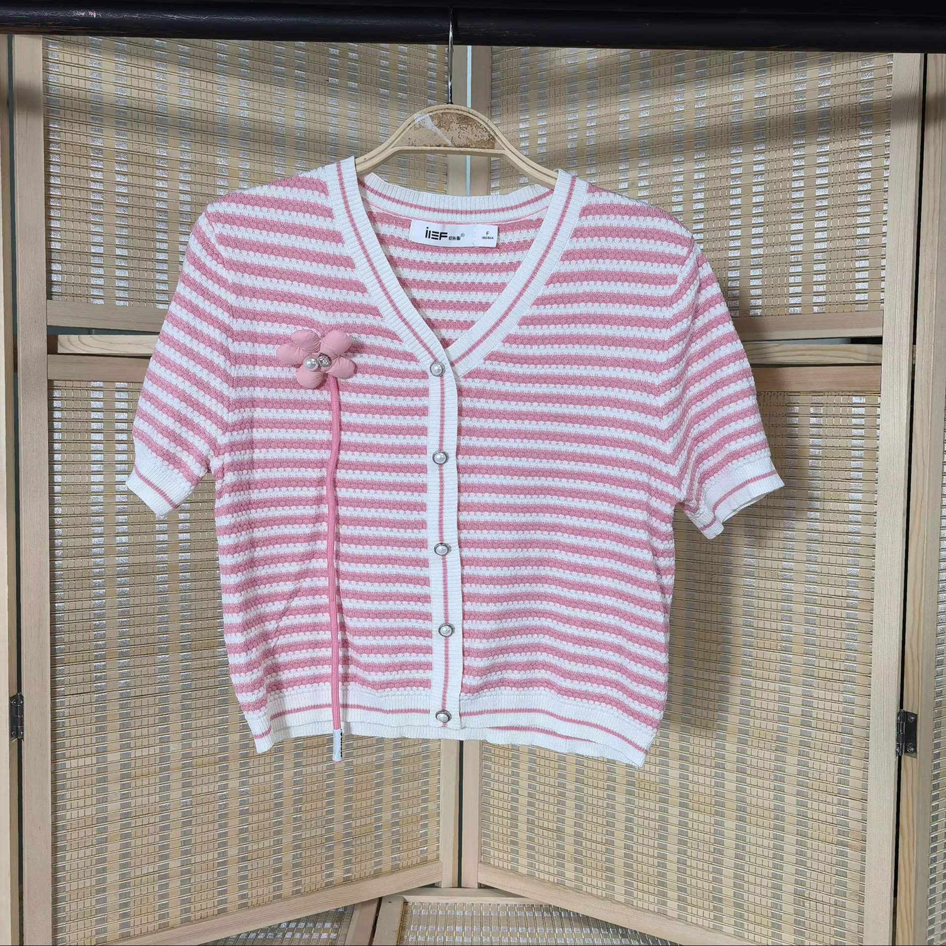 Wholesale Round Neck V Neck Slim Fit Knitted Small Cardigan Used Thin Sweater Used Second Hand Clothes