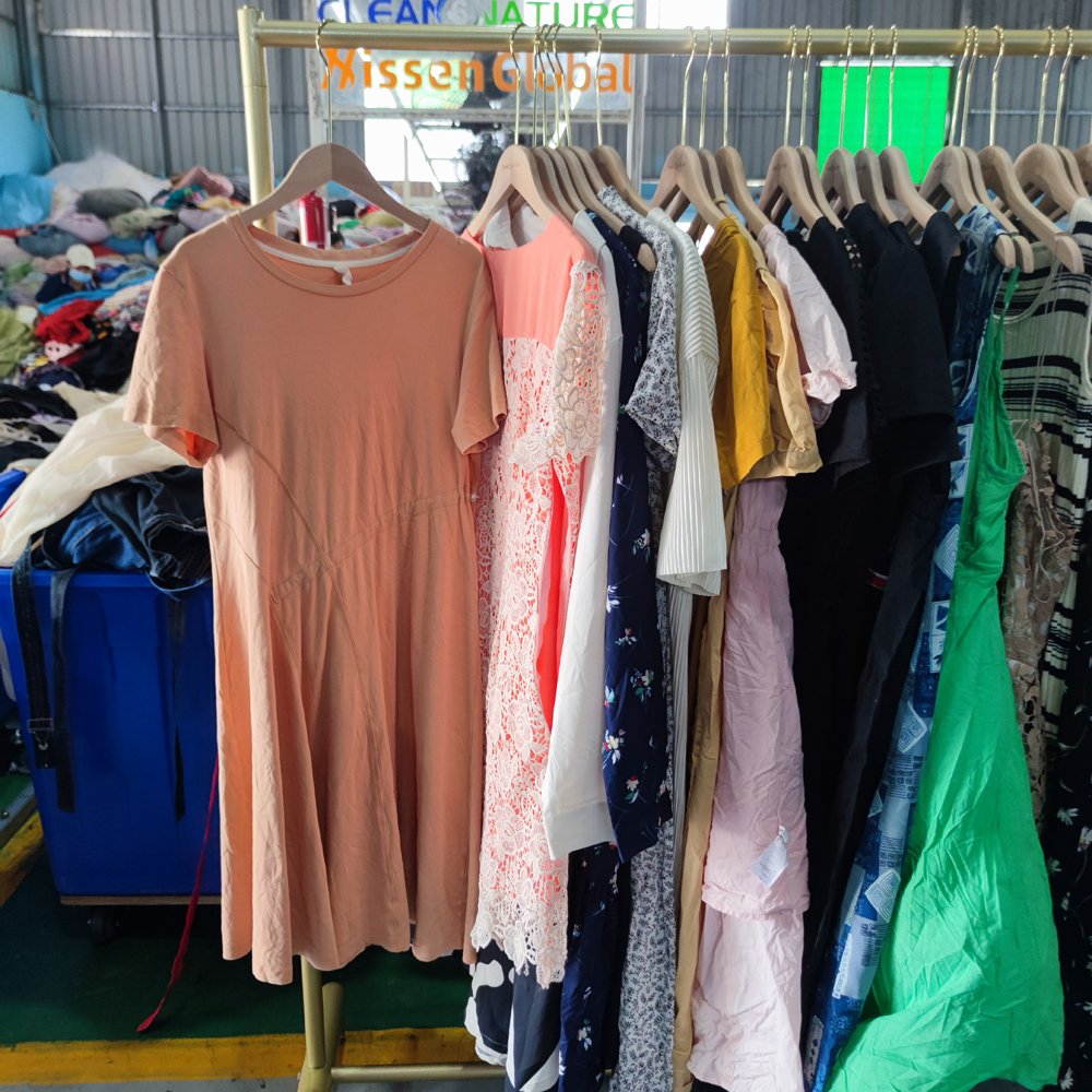 Wholesale Thrift Bales Mix Second Hand Clothes Women Used Clothing Lady Long Cotton Dresses