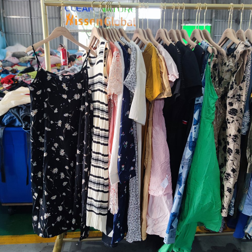 Wholesale Thrift Bales Mix Second Hand Clothes Women Used Clothing Lady Long Cotton Dresses