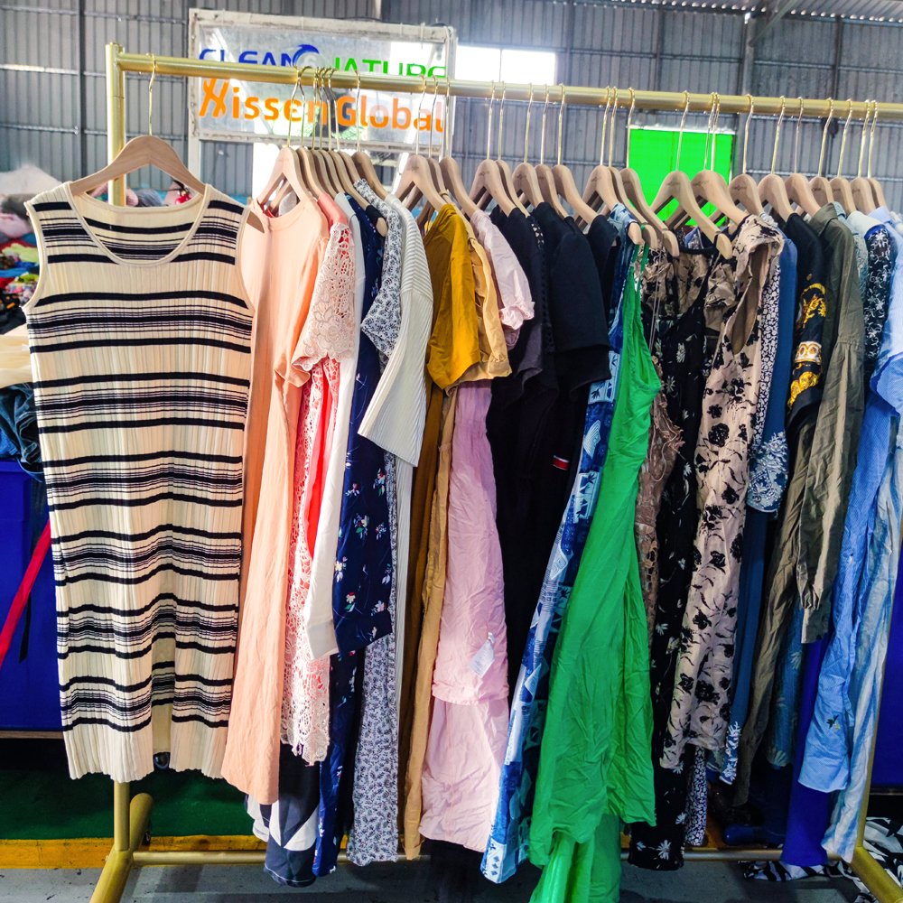 Wholesale Thrift Bales Mix Second Hand Clothes Women Used Clothing Lady Long Cotton Dresses