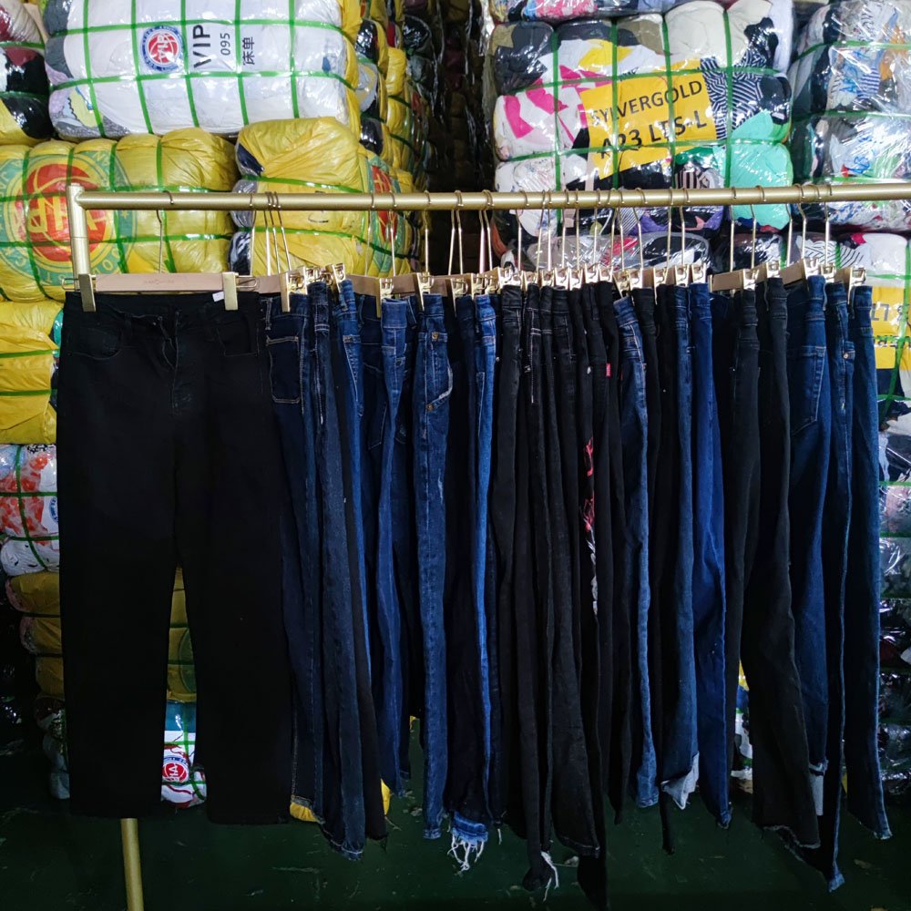 Second-Hand Summer Lady's Jean Pants for Adults Bales of Clothes