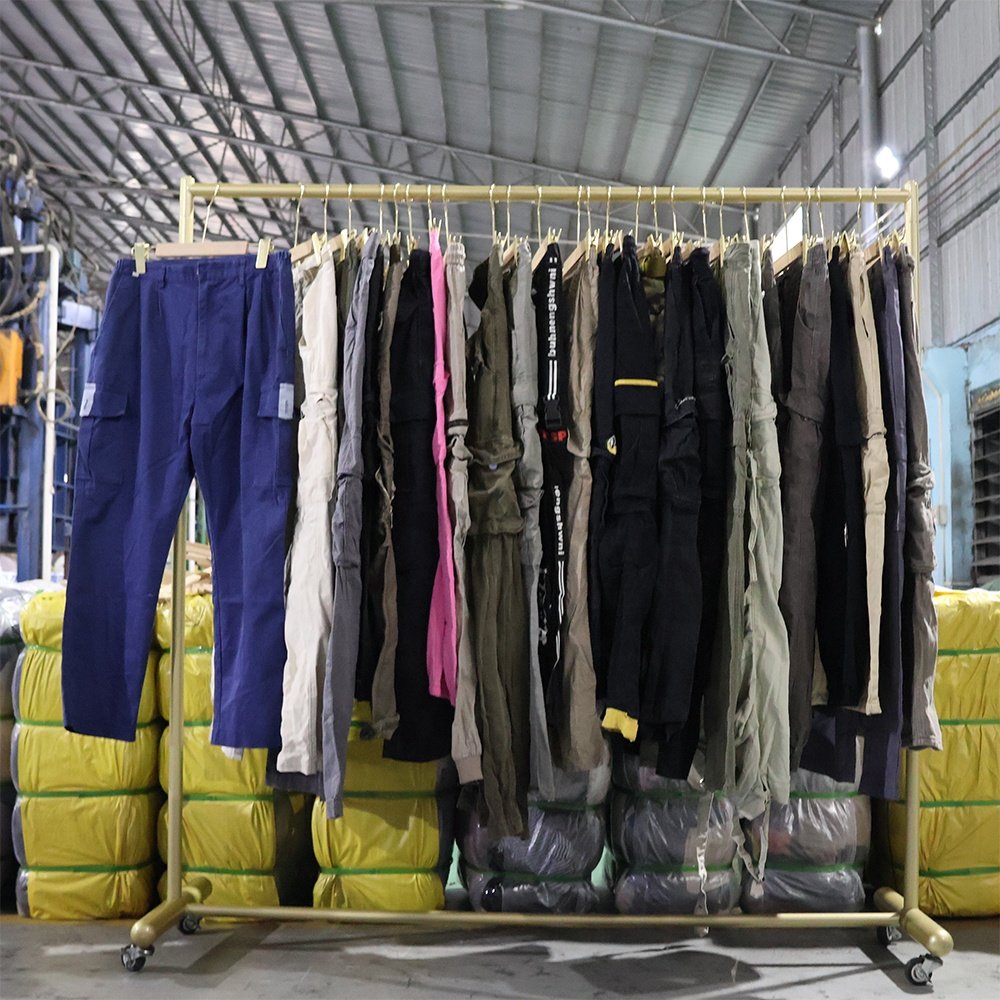Premium jacket used clothes branded Bales thrift clothes in bulk ukay ukay bundle wholesale philippines suppliers manufactures