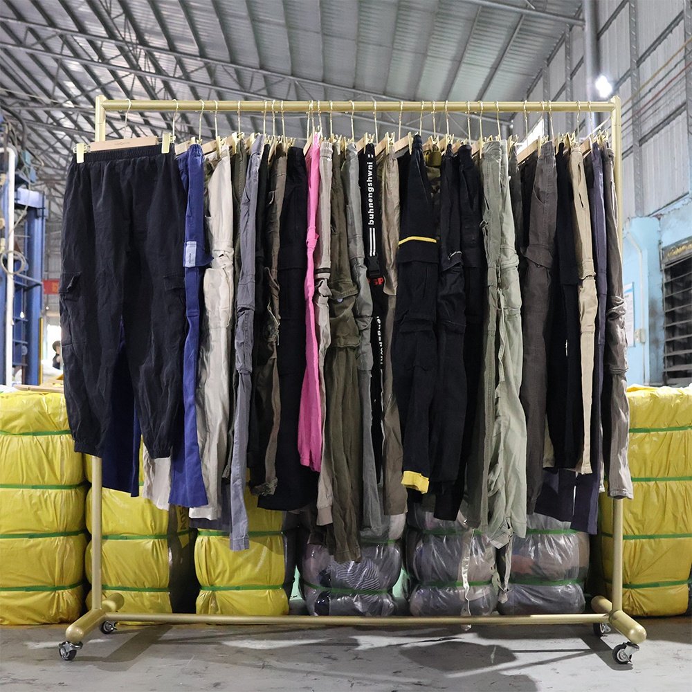 Premium jacket used clothes branded Bales thrift clothes in bulk ukay ukay bundle wholesale philippines suppliers manufactures