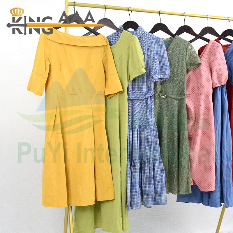 Wholesale Fashion Summer Beach Dress Luxury Ladies Dresses Short Sleeve Used Clothes Second Hand Clothing Bales