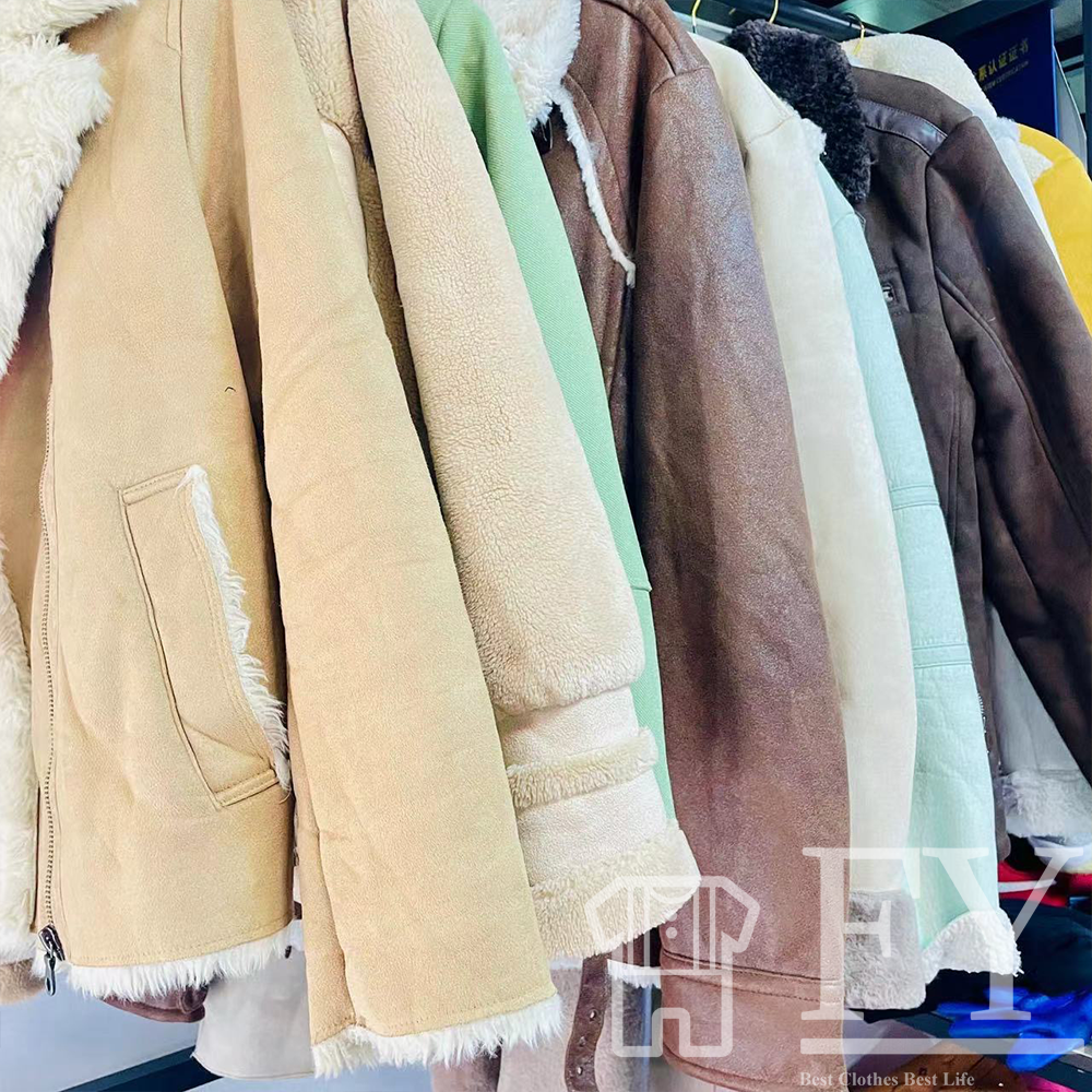 FengYang Used Clothes Winter Coat with Fleece Jacket Clothes Bales for Women Children Adult Men Sort A Factory Outlet