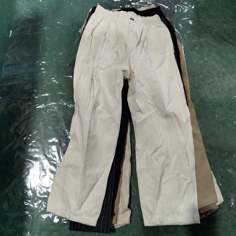 A3 Fashionable women pants second hand clothing used clothing bales 100kg from Canada elastic pants/ women trousers