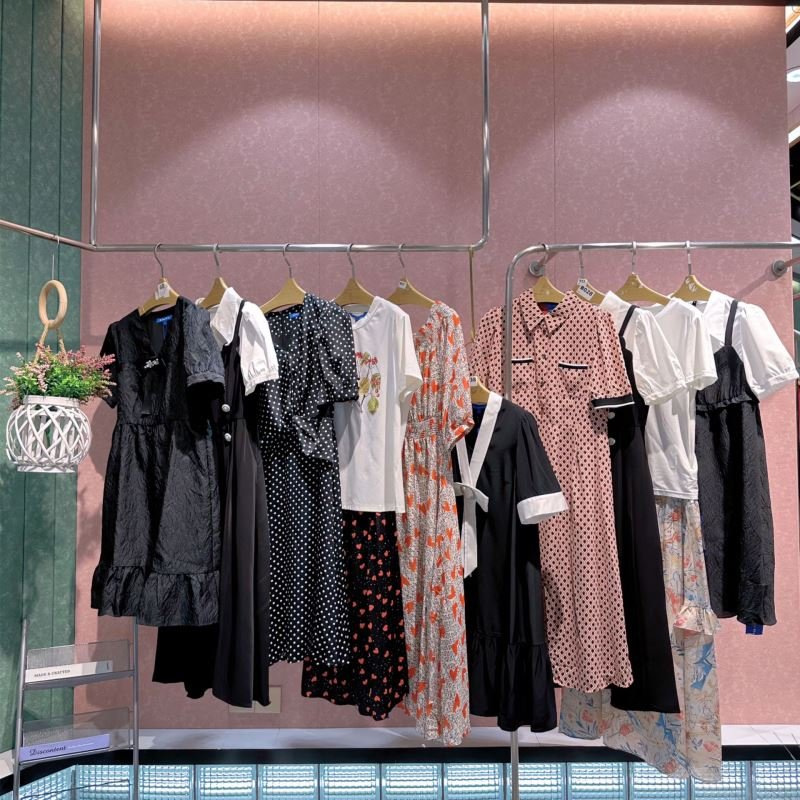 Summer Skirts New Dress Brand Discount Women's Clothing Clearance Wholesale Used Dress