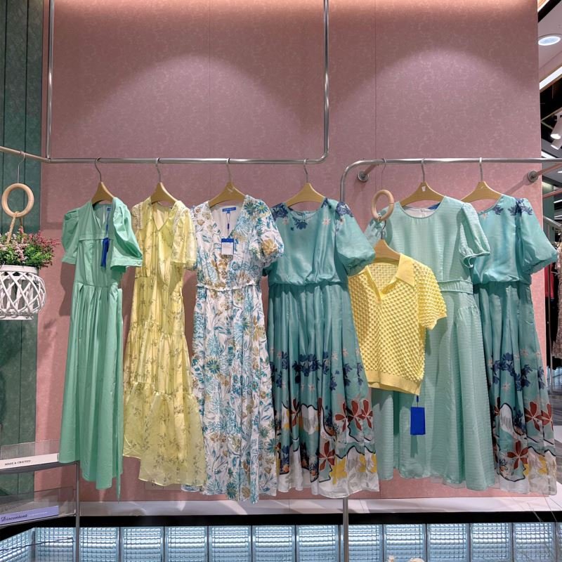Summer Skirts New Dress Brand Discount Women's Clothing Clearance Wholesale Used Dress