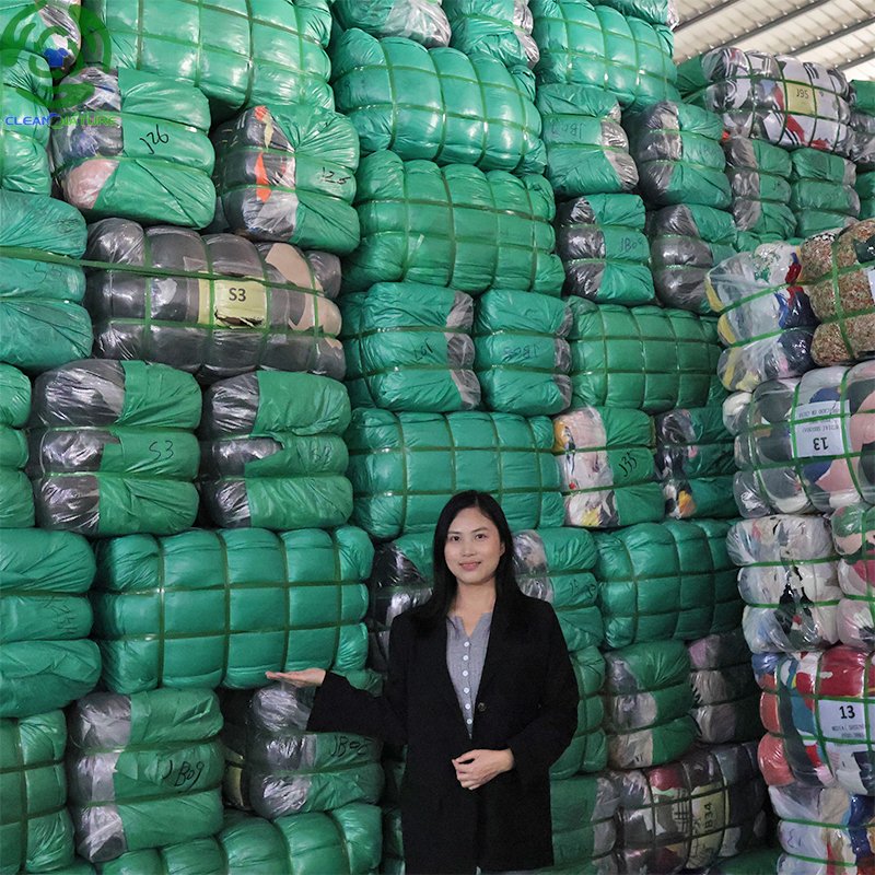Thrift clothes bales female clothes bale used dresses women bales and top used clothes wholesale