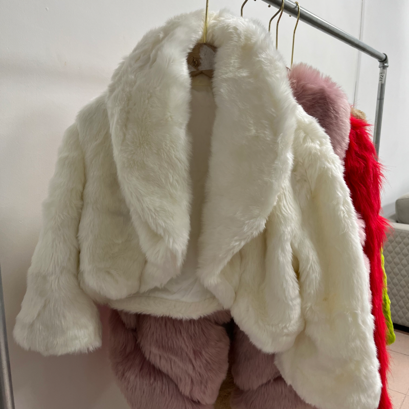 Premium Second Hand Clothes Women Coat Used Winter Clothing Export Ukay Bundle Class First Import Used Clothes