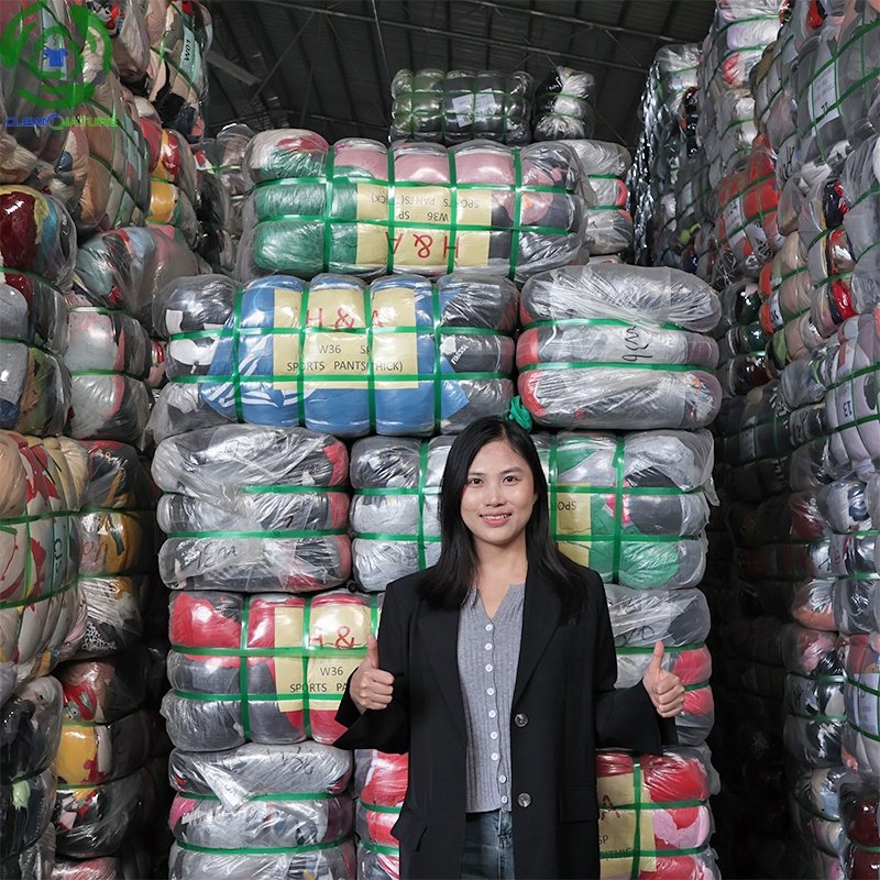 used-clothing-bales-winter